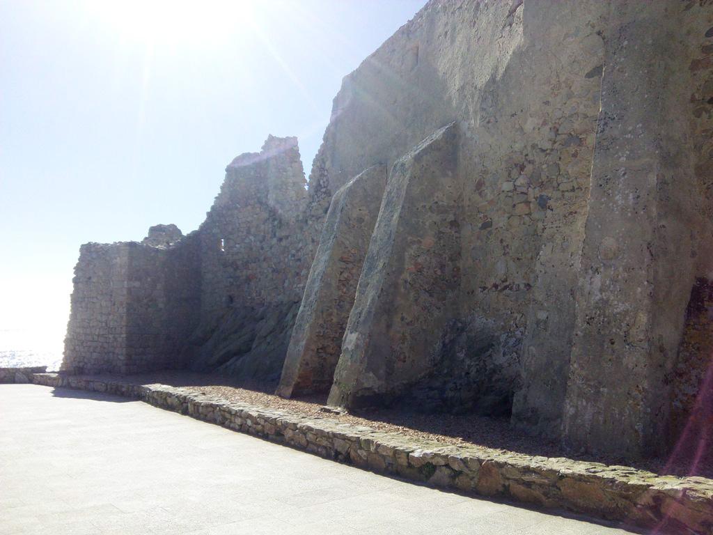 E.T.O.P. Tarrés, S.L. castillo de Sant Esteve 11